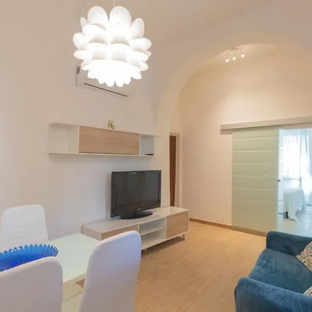 Ferienhaus La Corte By Helloelba *